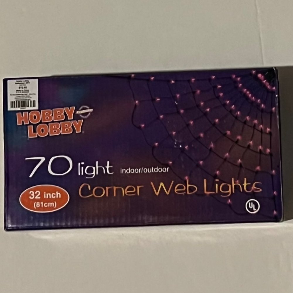 C - BRAND NEW HALLOWEEN CORNER WEB LIGHTS